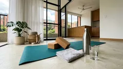 ¿Quieres empezar yoga en verano sin forzarte? Rutina de 10–20 minutos y tips para el calor